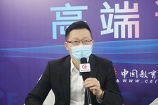 �����������꣺�°��ơ���У԰ ����У԰��Ϣ������